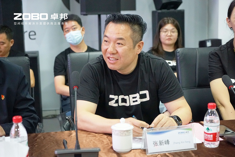 河南驻京机构党委办等一行莅临ZOBO桃子视频APP举行“一站一家”授牌仪式
