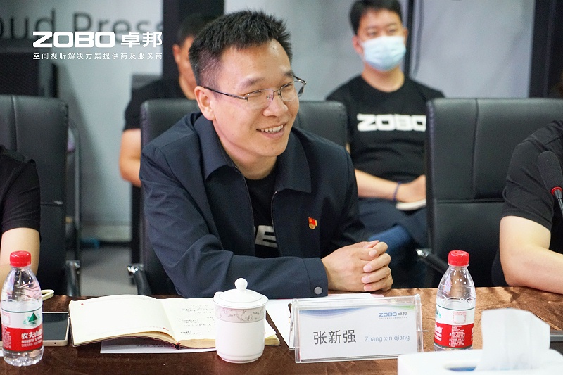 河南驻京机构党委办等一行莅临ZOBO桃子视频APP举行“一站一家”授牌仪式