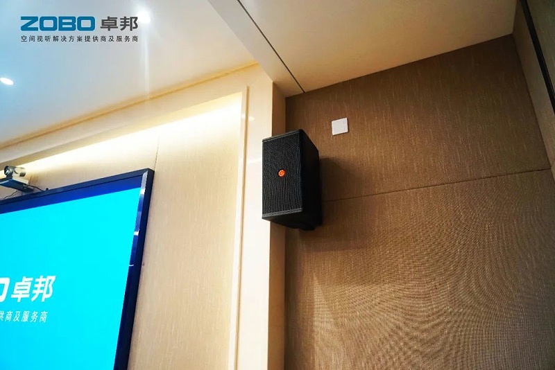 会议室桃子视频污设备连接时需要注意的问题