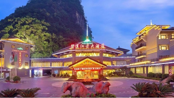 ZOBO桃子视频APP打造桂林阳朔江景大酒店音视频系统
