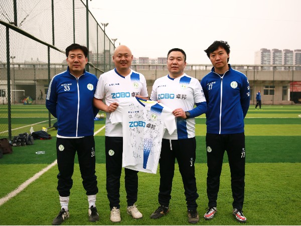 桃子视频APP足球友谊赛