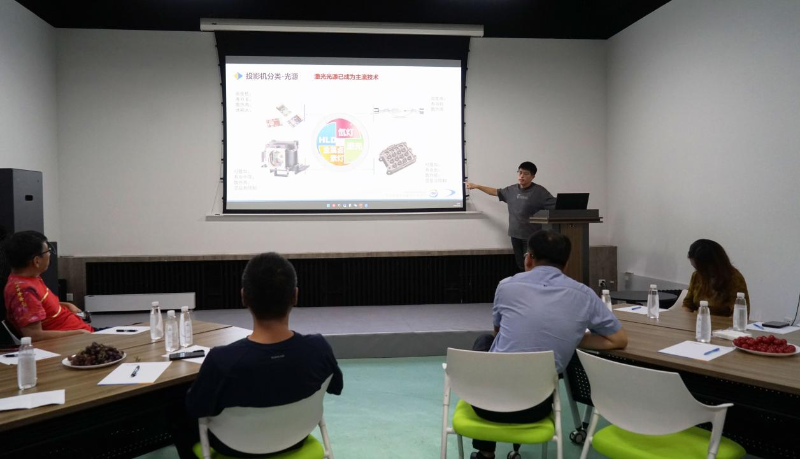 15走访考察新会员，小组技术交流共谋发展丨ZOBO桃子视频APP董事长张新峰以北京声光视讯行业协会会长身份走访交流