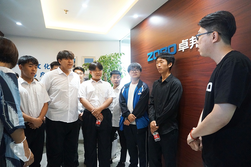 校企合作 走进职场 协同育人丨欢迎北京市经贸高级技术学校师生来ZOBO桃子视频APP参观学习