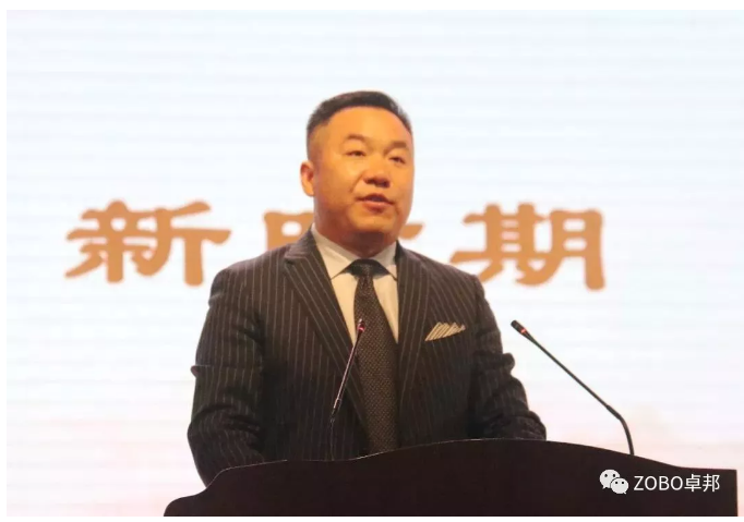 桃子视频APP董事长张新峰应邀出席漯河职业技术学院办学20周年校庆大会