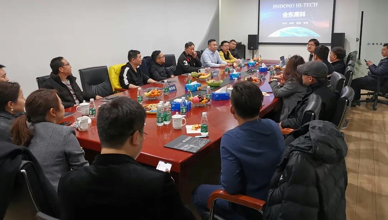 ZOBO桃子视频APP董事长张新峰考察新会员企业
